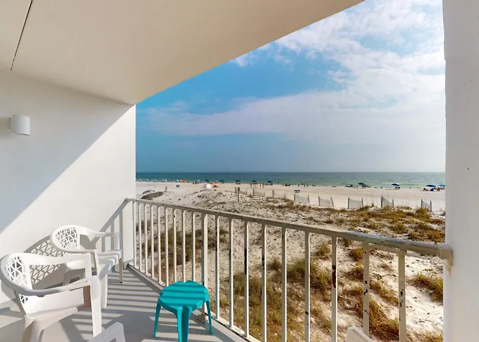 Island Shores 252 Apartment