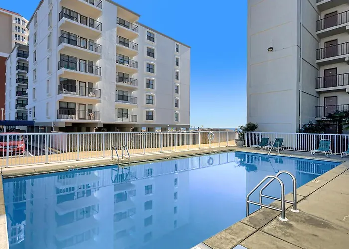 Apartment Island Shores 252
