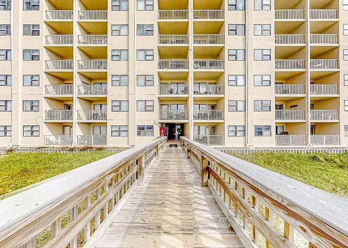 Island Shores 252 Apartment