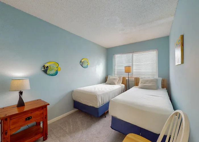 Island Shores 252 *
